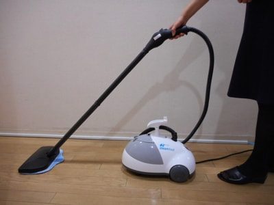 スチームファーストを使って掃除